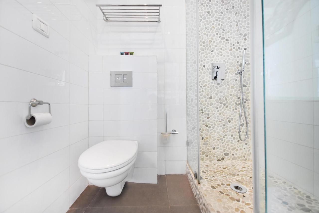Spacious 2-Br In Shenkin Street By Holyguest Tel Aviv Eksteriør billede